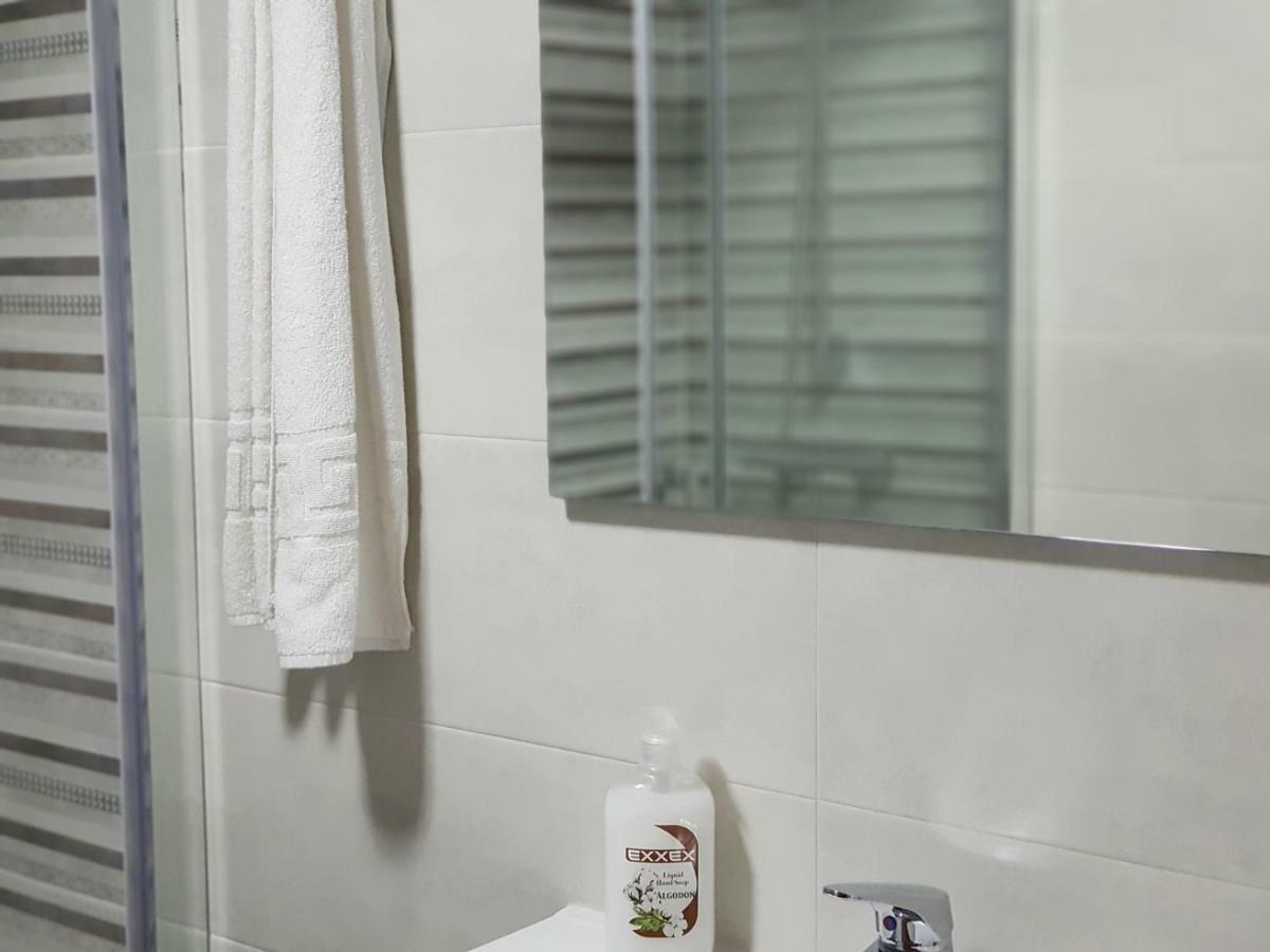 Apartamento Completo Maravall Centro ベニドルム エクステリア 写真